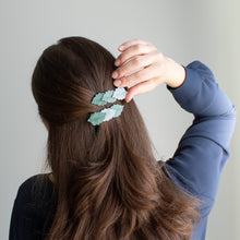 Load image into Gallery viewer, Leaf Hair Clips