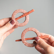 Load image into Gallery viewer, Leaf Pile Hair Pin