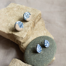 Load image into Gallery viewer, Tiny Water Studs