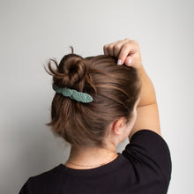 Load image into Gallery viewer, Leaf Barrette