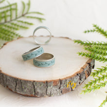 Load image into Gallery viewer, Leaf Ring
