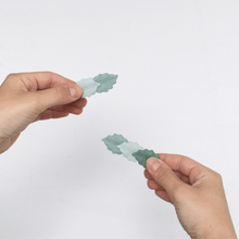 Load image into Gallery viewer, Leaf Hair Clips